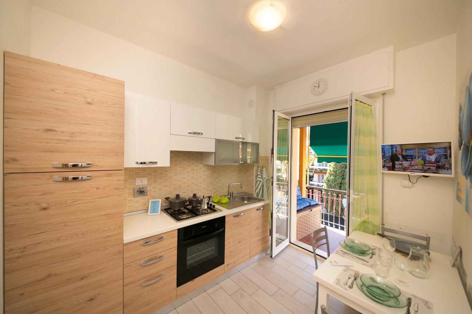 Fornaci 9 Rivieraholiday Pietra Ligure Exterior photo