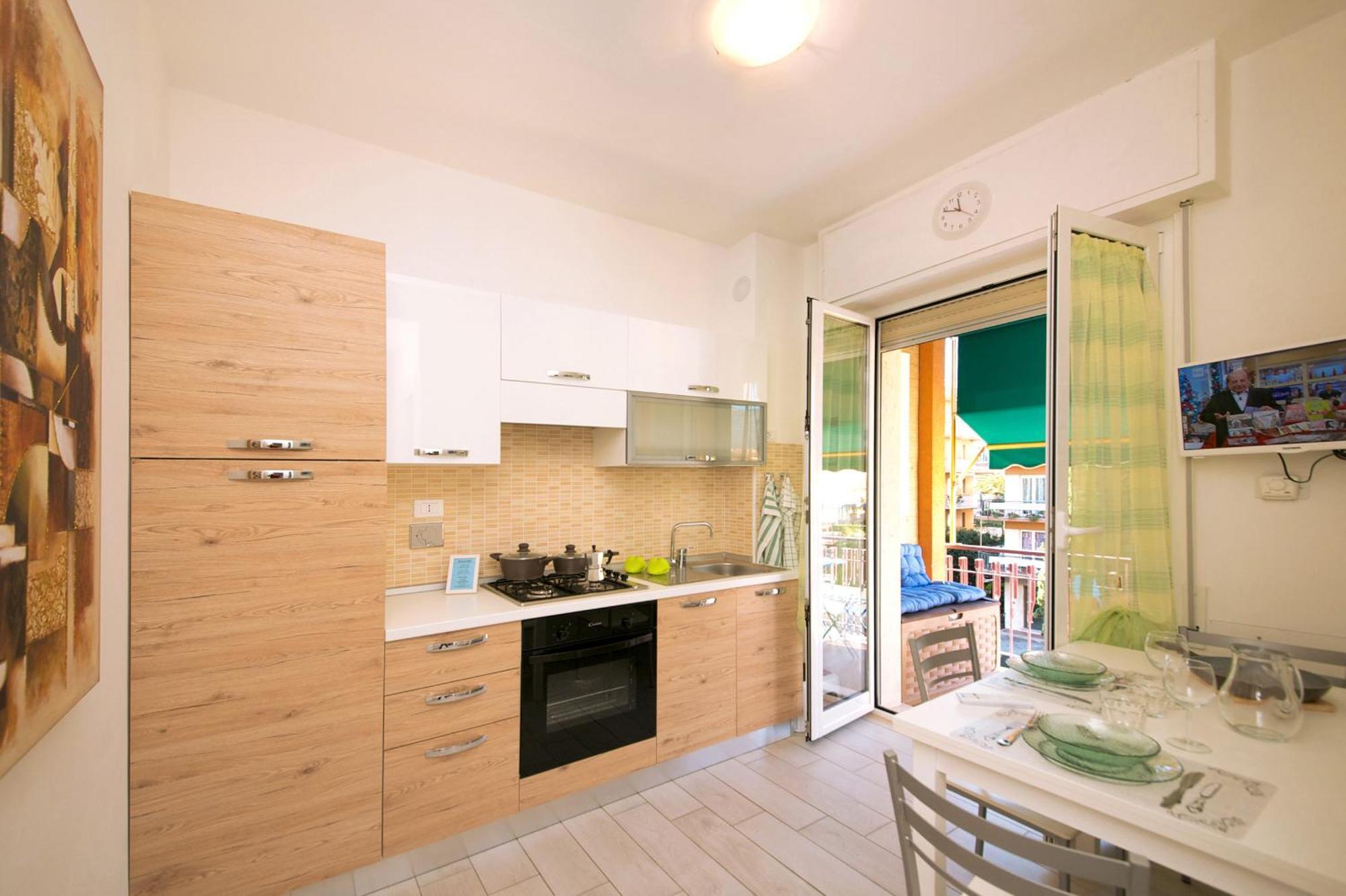 Fornaci 9 Rivieraholiday Pietra Ligure Exterior photo